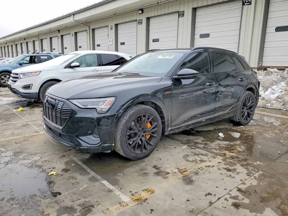 2022 AUDI E-TRON CHR