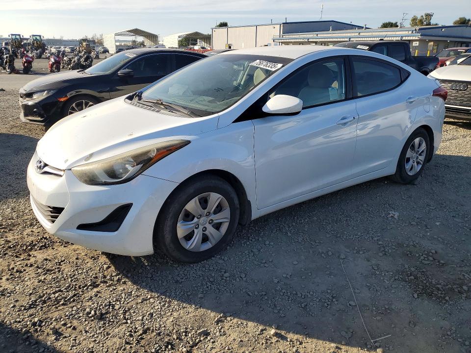 Photo 1 from auction – 2016 HYUNDAI ELANTRA with VIN 5NPDH4AE0GH793681