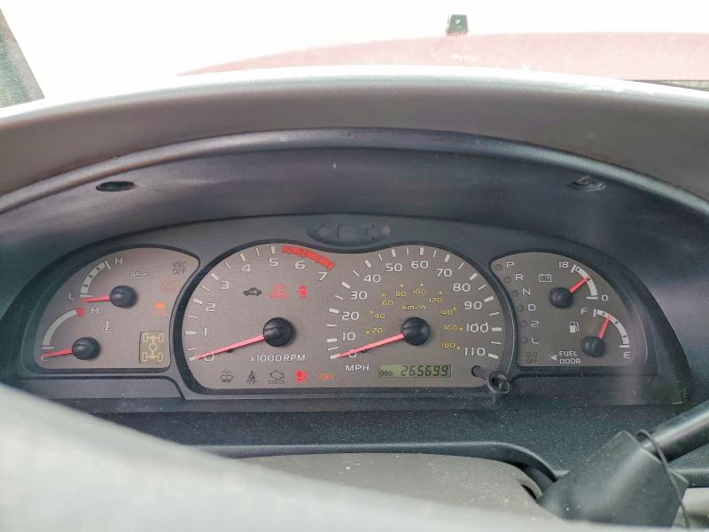 Photo 9 from auction – 2003 TOYOTA SEQUOIA with VIN 5TDBT44AX3S199098