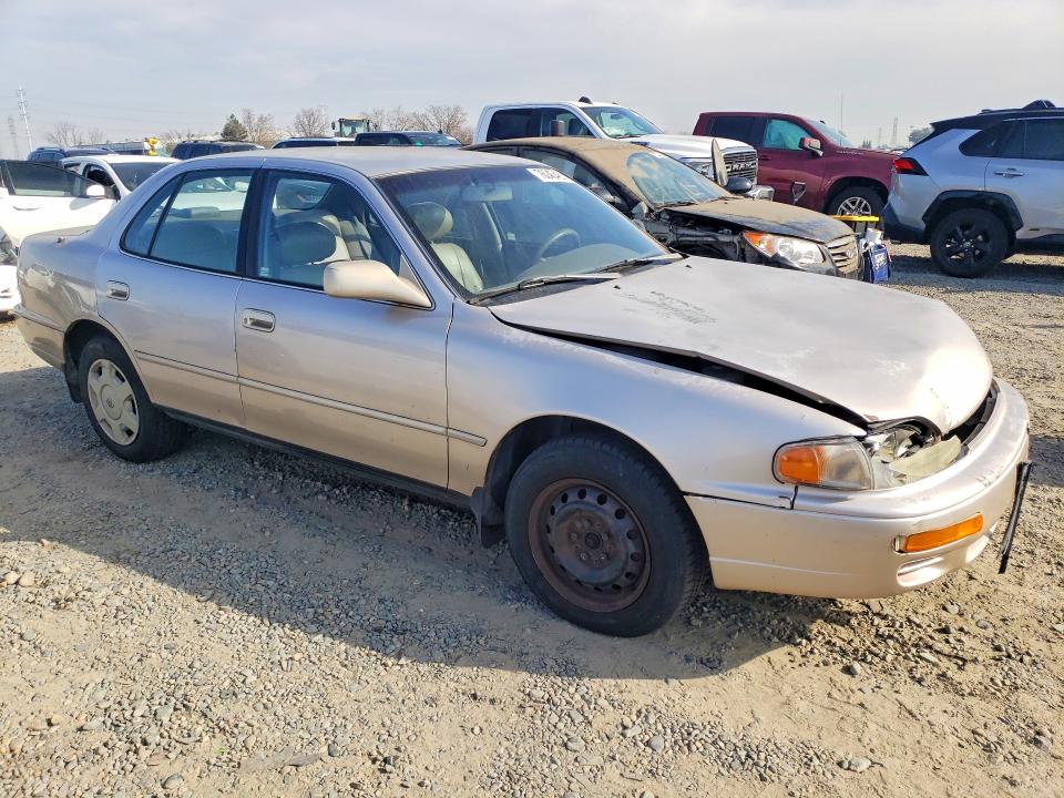 Photo 4 from auction – 1996 TOYOTA CAMRY with VIN 4T1BF12KXTU136589