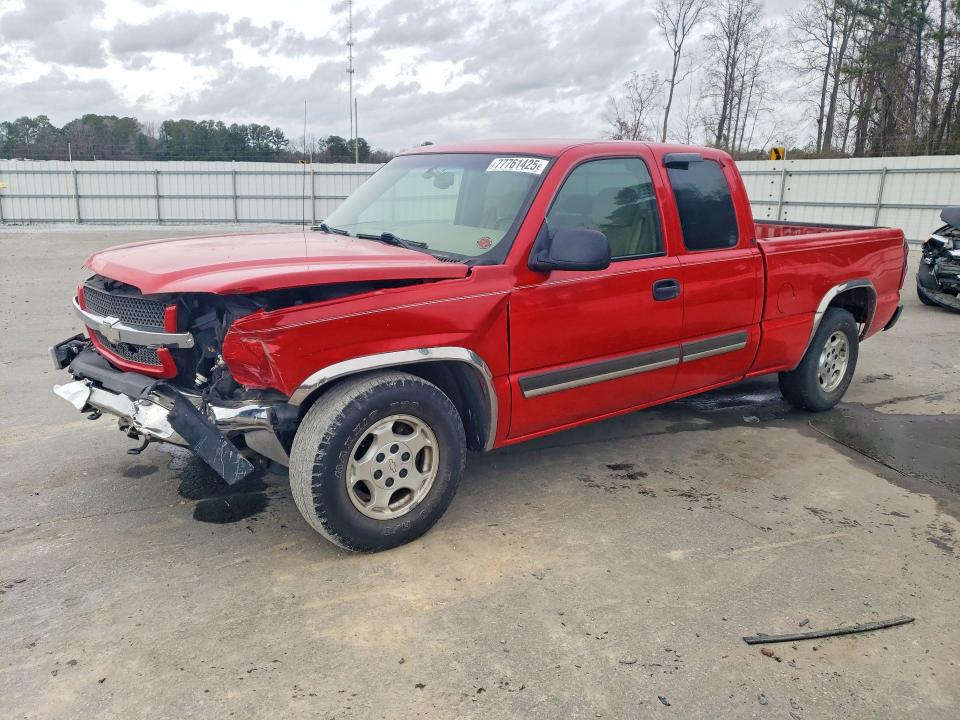 CHEVROLET SILVERADO 2003 with VIN 2GCEC19V131322639 - Photo from auction