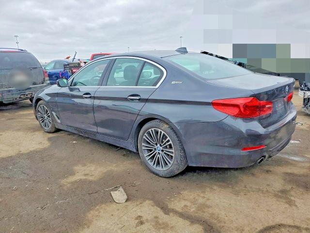 Photo 2 from auction – 2018 BMW 530XE with VIN WBAJB1C55JG624264