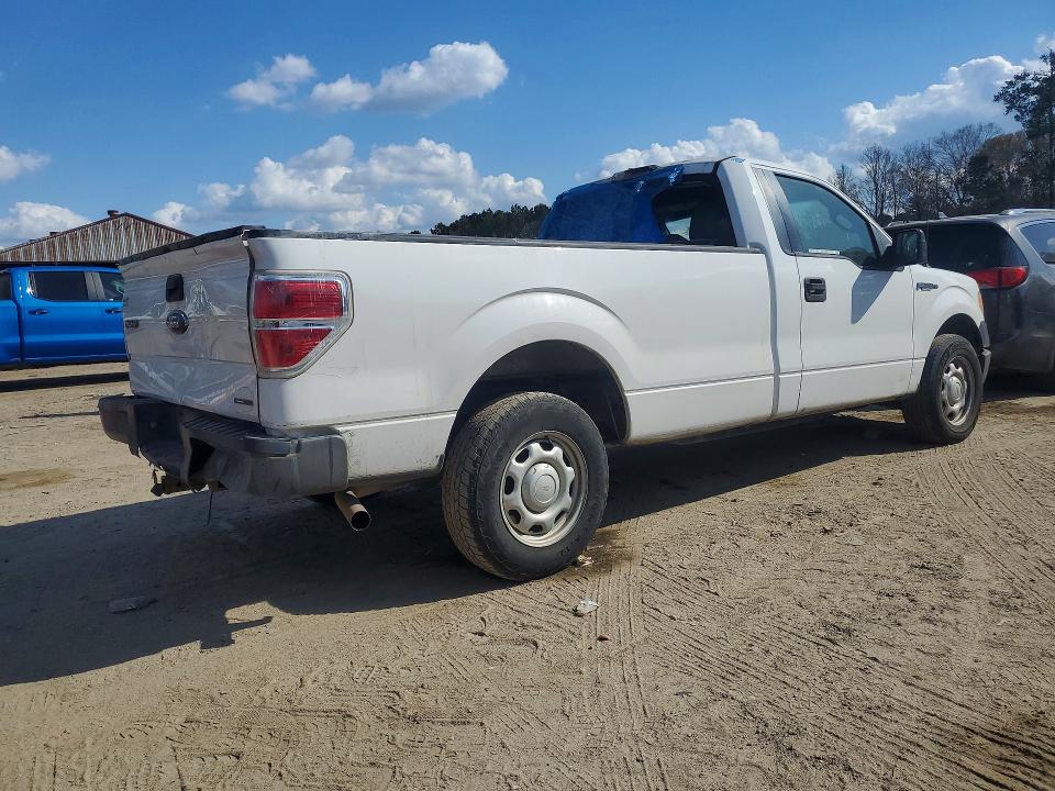 Photo 3 from auction – 2014 FORD F150 with VIN 1FTMF1CM4EKE34132