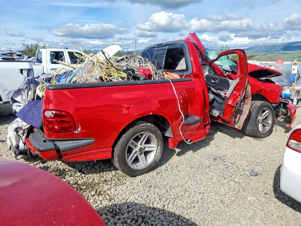 Photo 3 from auction – 2004 FORD F150 with VIN 2FTRF07304CA69548