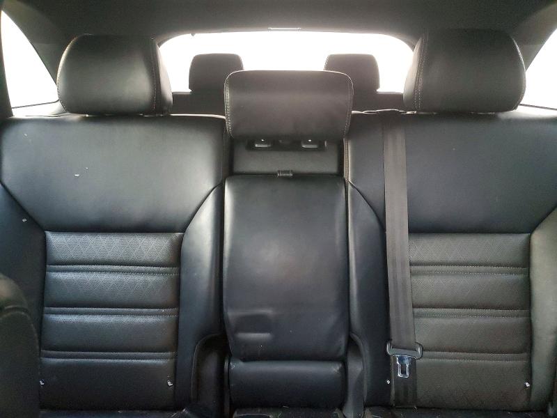 Photo 10 from auction – 2018 KIA SORENTO SX with VIN 5XYPKDA50JG402199