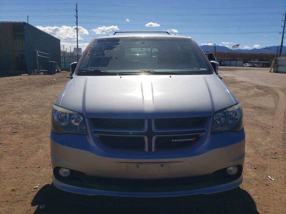 Photo 5 from auction – 2015 DODGE GRAND CARAVAN with VIN 2C4RDGEG5FR641279