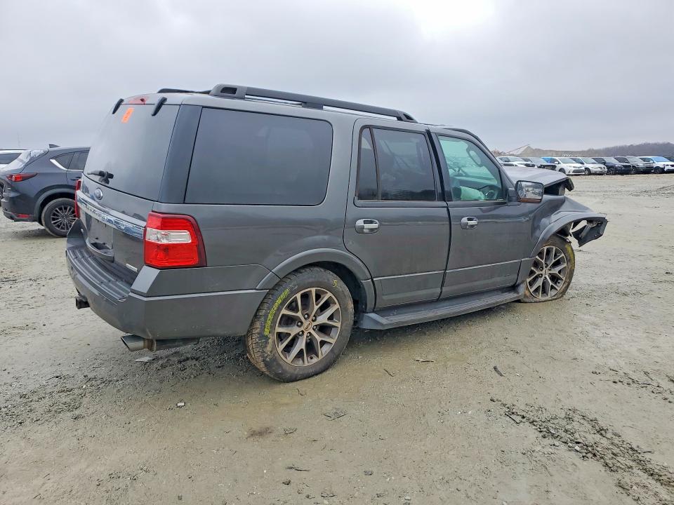 Photo 3 from auction – 2016 FORD EXPEDITION with VIN 1FMJU1JT6GEF44390