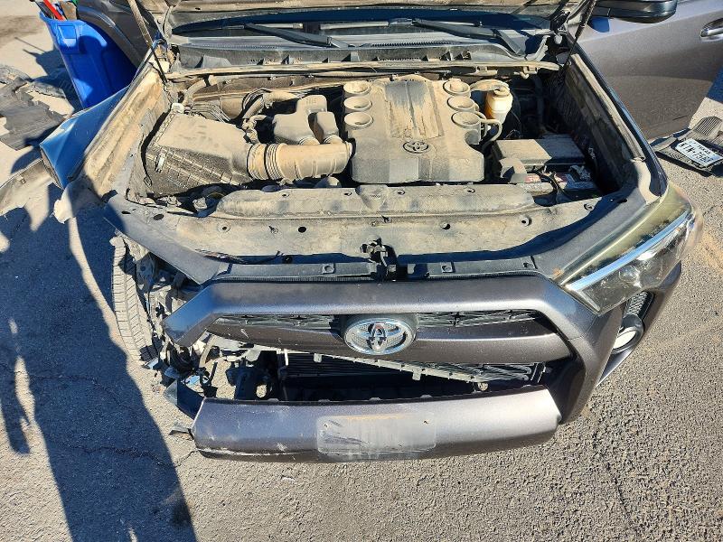 Photo 12 from auction – 2018 TOYOTA 4RUNNER with VIN JTEZU5JR3J5175509