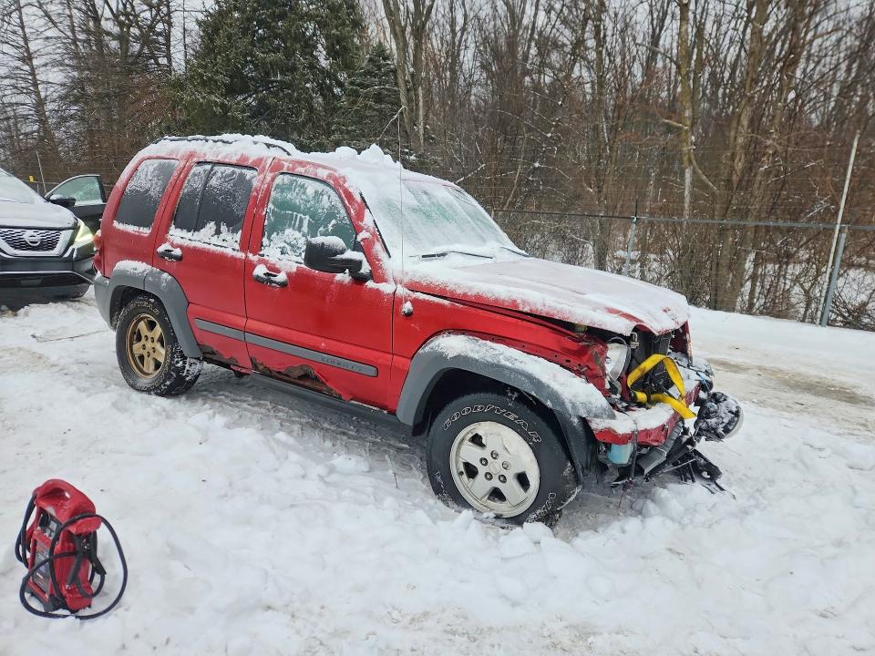 Photo 4 from auction – 2005 JEEP LIBERTY SP with VIN 1J4GL48K95W657963
