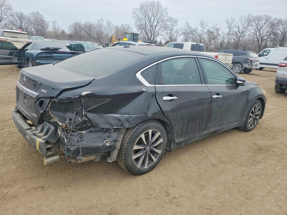 Photo 3 from auction – 2016 NISSAN ALTIMA with VIN 1N4AL3AP3GC123606