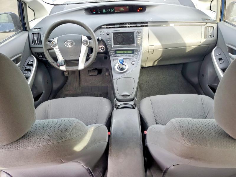Photo 8 from auction – 2010 TOYOTA PRIUS with VIN JTDKN3DU5A1082621