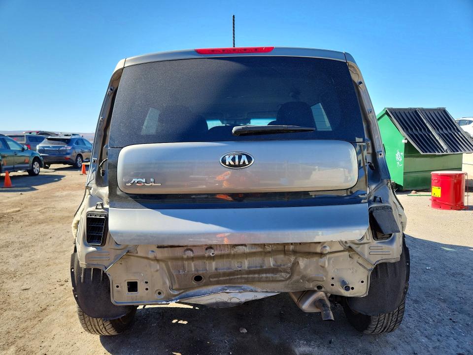 Zdjęcie 6 z aukcji – 2014 KIA SOUL z VIN KNDJN2A26E7091419