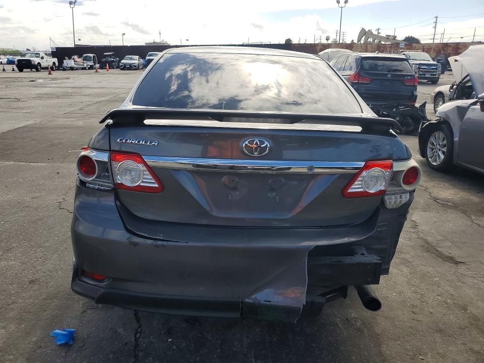 Photo 6 from auction – 2012 TOYOTA COROLLA BA with VIN 2T1BU4EE4CC902752