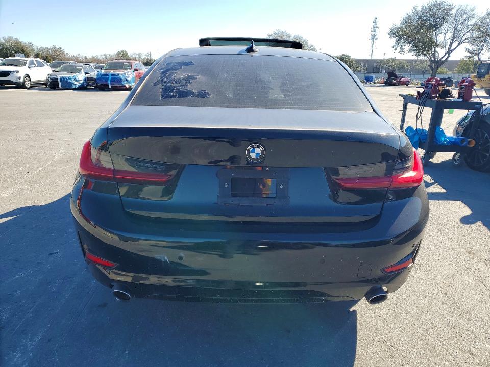 Photo 6 from auction – 2020 BMW 330I with VIN 3MW5R1J01L8B35169