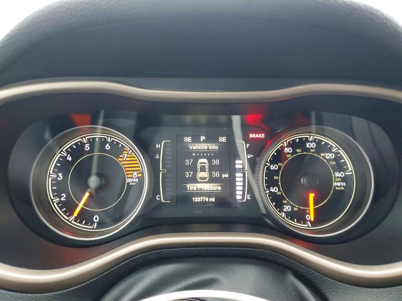 Фото 9 с аукциона – 2016 JEEP CHEROKEE с VIN 1C4PJMCS3GW245799