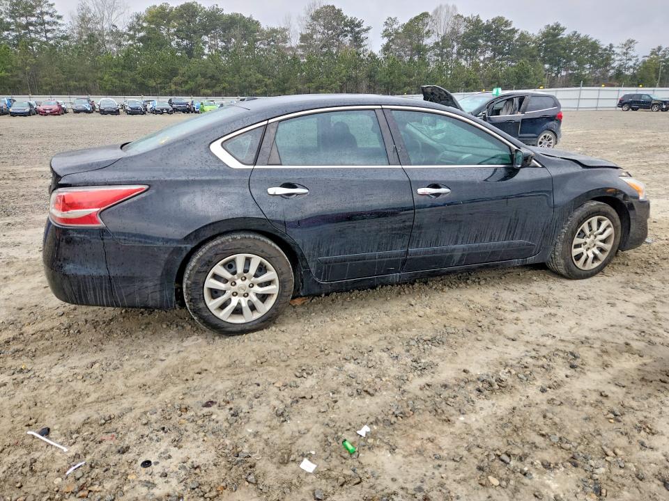 صورة رقم 3 من المزاد - 2015 NISSAN ALTIMA 2.5 مع VIN 1N4AL3AP5FC280343