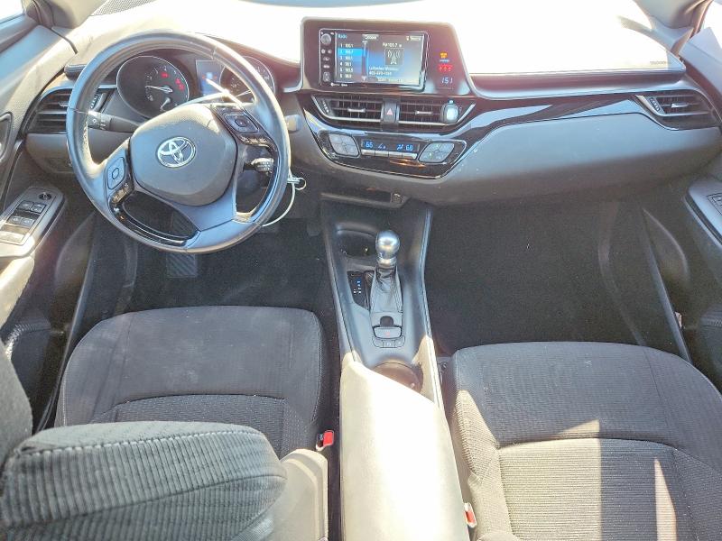 Photo 8 from auction – 2018 TOYOTA C-HR with VIN NMTKHMBX3JR032733