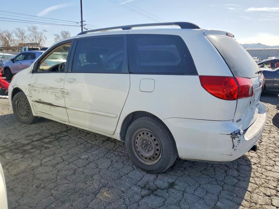 Photo 2 from auction – 2006 TOYOTA SIENNA CE with VIN 5TDZA23C36S406513