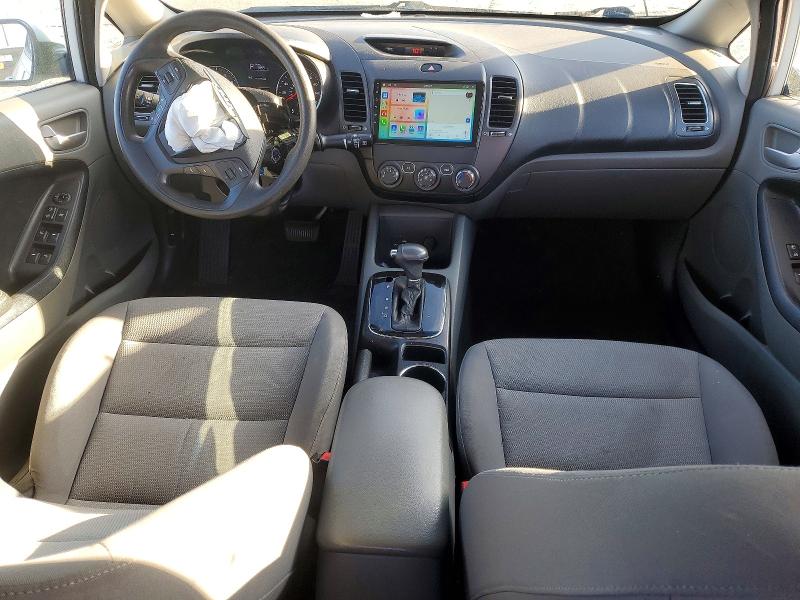 Photo 8 from auction – 2017 KIA FORTE with VIN 3KPFK4A79HE012352