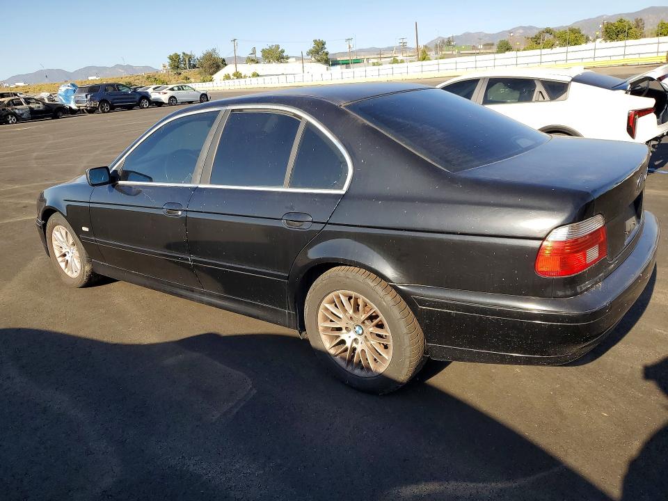 Photo 2 from auction – 2001 BMW 5 SERIES with VIN WBADT63481CF09702
