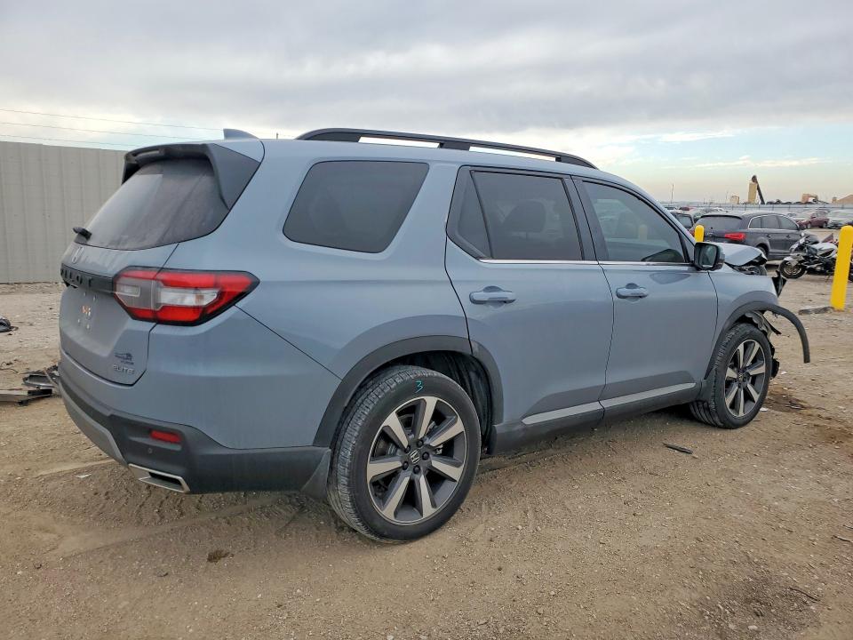 Photo 3 from auction – 2023 HONDA PILOT with VIN 5FNYG1H8XPB005295