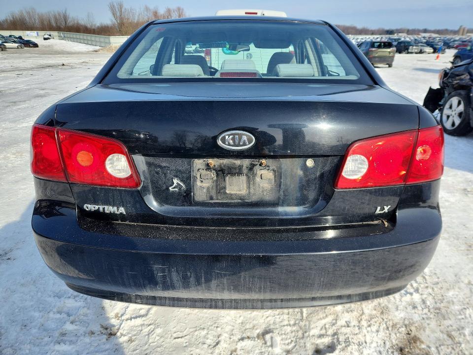 Photo 6 from auction – 2007 KIA OPTIMA LX with VIN KNAGE123675123485