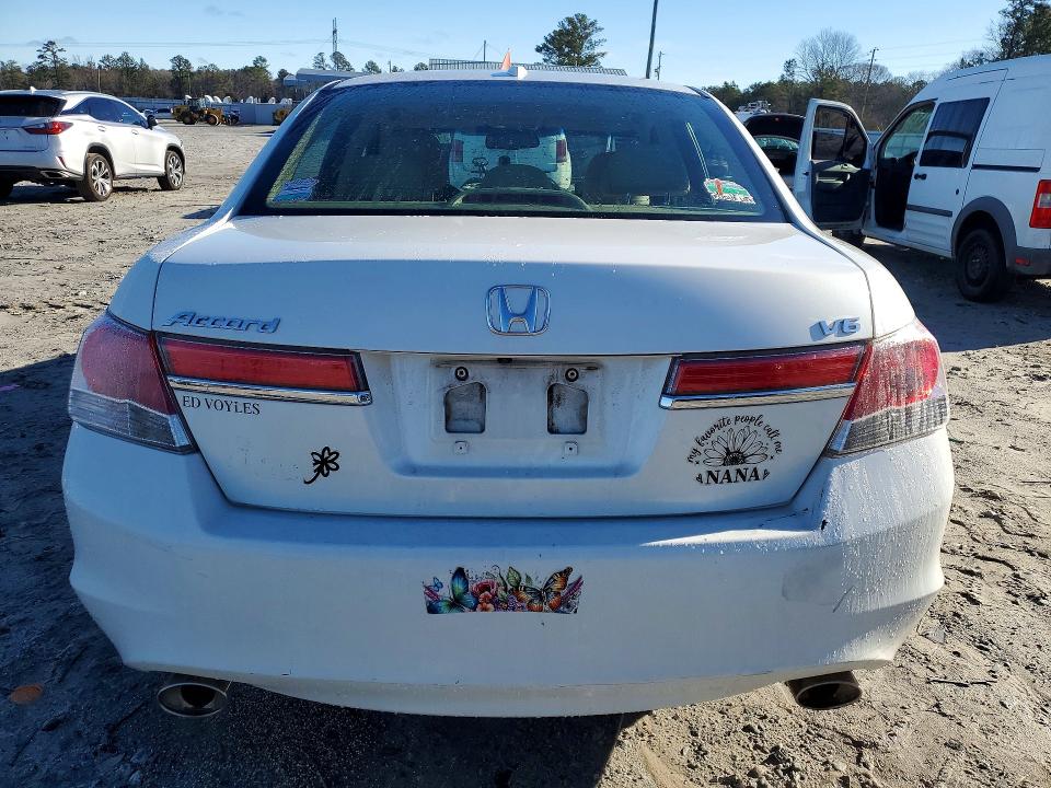 Photo 6 from auction – 2011 HONDA ACCORD with VIN 1HGCP3F89BA028336