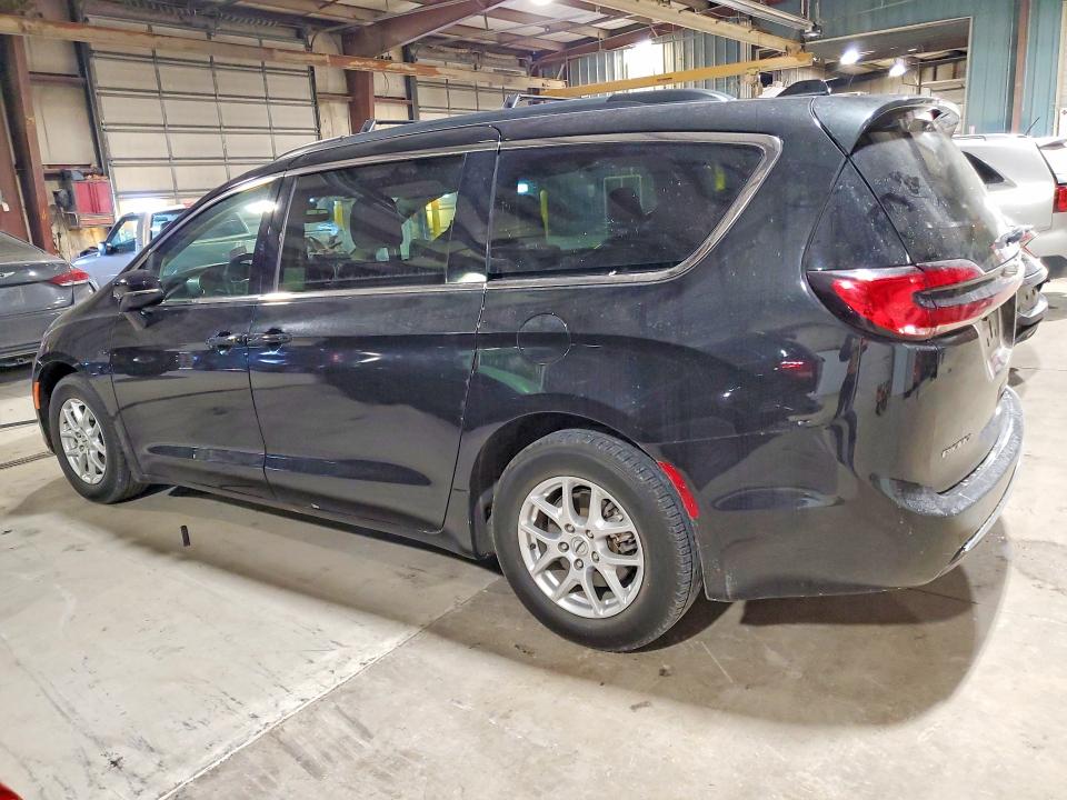 Photo 2 from auction – 2022 CHRYSLER PACIFICA T with VIN 2C4RC1BG2NR198320