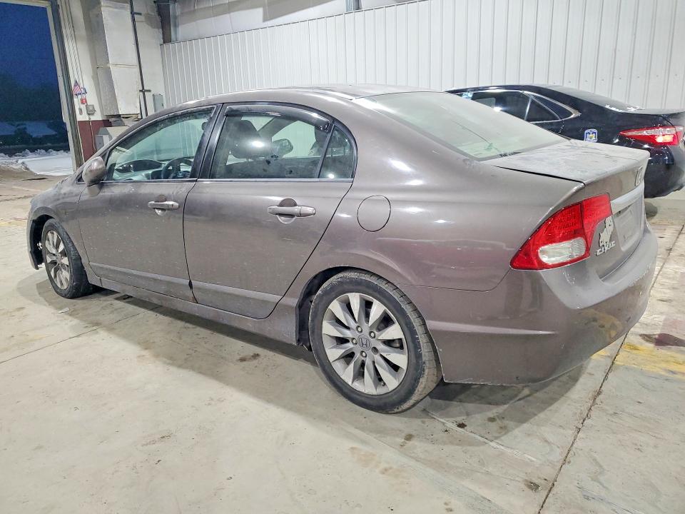 Photo 2 from auction – 2011 HONDA CIVIC with VIN 2HGFA1F96BH516561