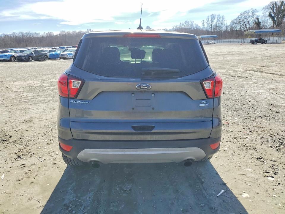 Photo 6 from auction – 2019 FORD ESCAPE with VIN 1FMCU9GD2KUB20422