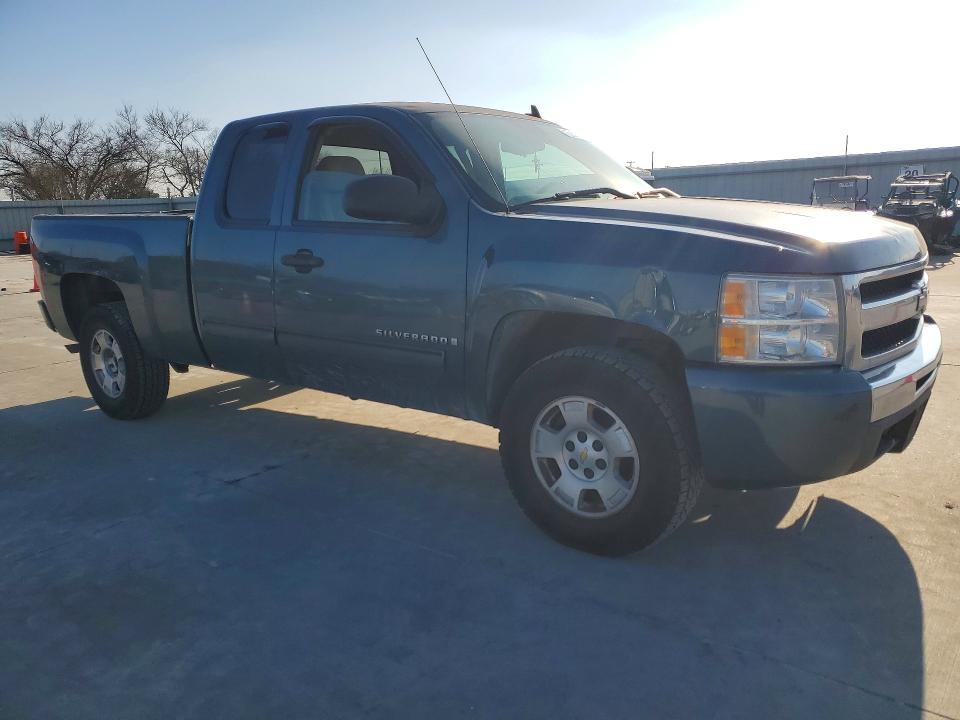 Photo 4 from auction – 2009 CHEVROLET SILVERADO with VIN 1GCEC29C09Z182555