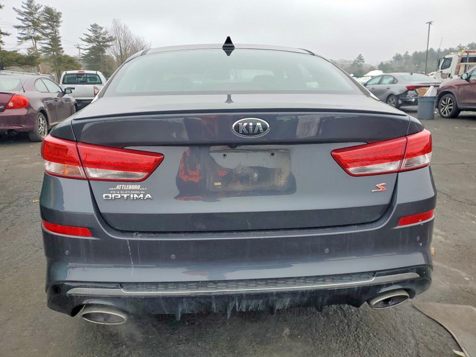 Photo 6 from auction – 2019 KIA OPTIMA with VIN 5XXGT4L30KG289532