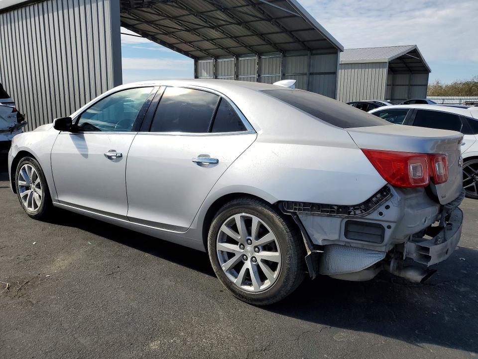 Photo 2 from auction – 2015 CHEVROLET MALIBU with VIN 1G11F5SL1FF262292