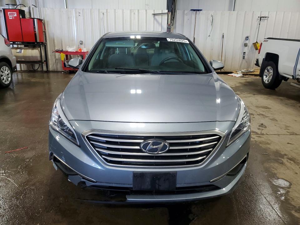 Photo 5 from auction – 2016 HYUNDAI SONATA with VIN 5NPE24AF2GH367053