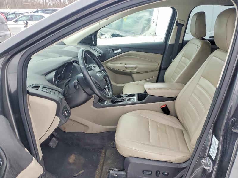 Photo 7 from auction – 2019 FORD ESCAPE with VIN 1FMCU9HD1KUA00562