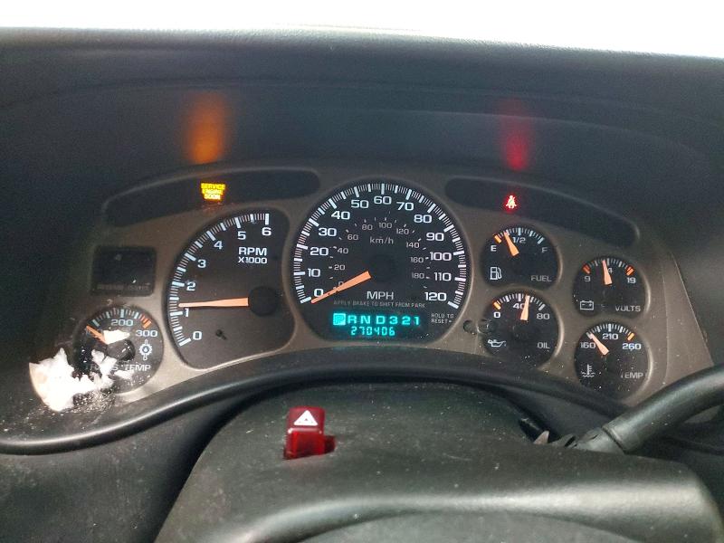 Photo 9 from auction – 2002 CHEVROLET SILVERADO with VIN 2GCEK19TX21297336