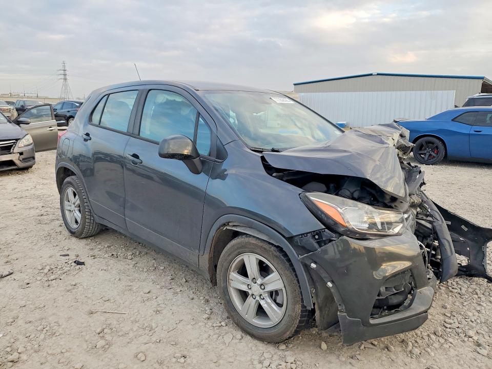 Photo 4 from auction – 2019 CHEVROLET TRAX with VIN 3GNCJKSB5KL373794
