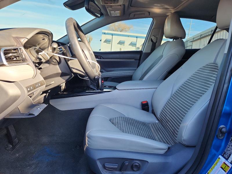 Photo 7 from auction – 2018 TOYOTA CAMRY with VIN 4T1B11HK2JU142809