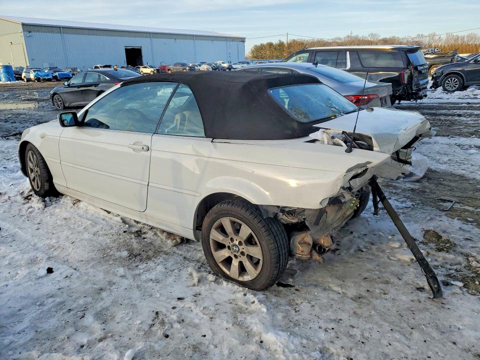 Photo 2 from auction – 2006 BMW 325 with VIN WBABW33456PG99522