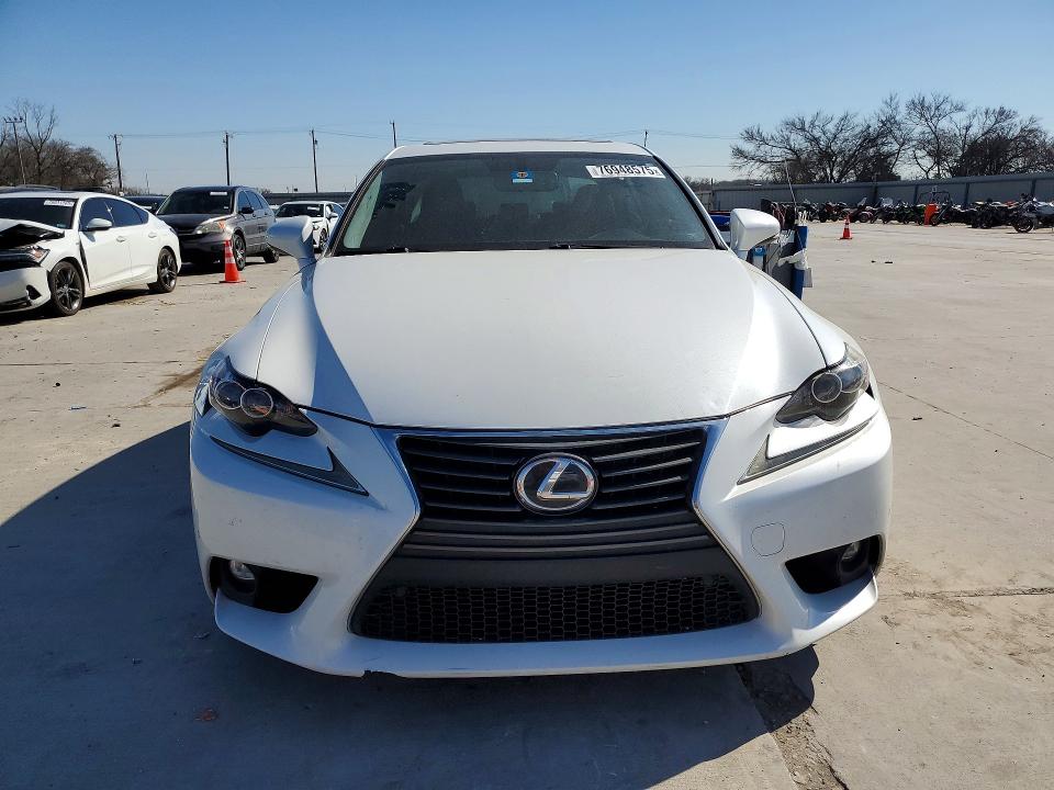 Photo 5 from auction – 2015 LEXUS IS with VIN JTHBF1D22F5068657