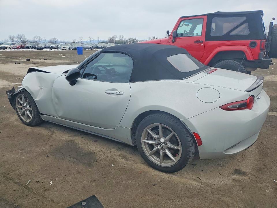 Photo 2 from auction – 2016 MAZDA MX-5 MIATA with VIN JM1NDAB74G0108352