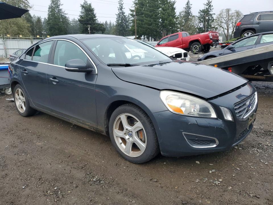 Photo 4 from auction – 2012 VOLVO S60 T5 with VIN YV1622FS0C2050019