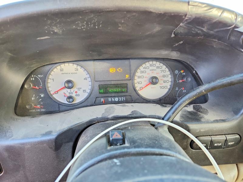 Photo 9 from auction – 2006 FORD F350 with VIN 1FTWW33P36EA34481