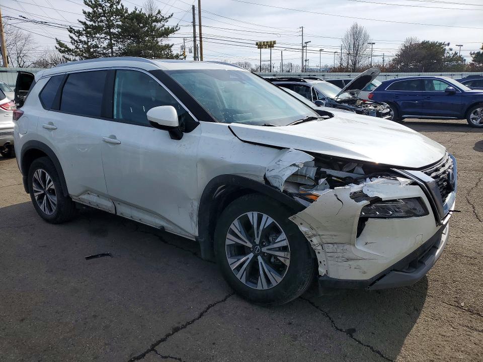 Photo 4 from auction – 2023 NISSAN ROGUE SV with VIN 5N1BT3BB7PC679026