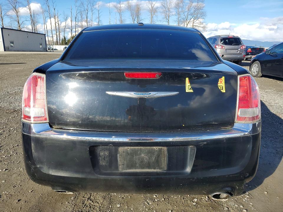 Photo 6 from auction – 2014 CHRYSLER 300 with VIN 2C3CCAAG6EH181182