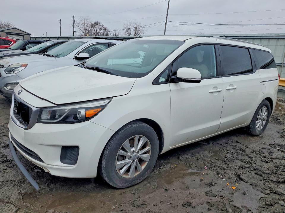KIA SEDONA 2015 with VIN KNDMB5C19F6070373 - Photo from auction