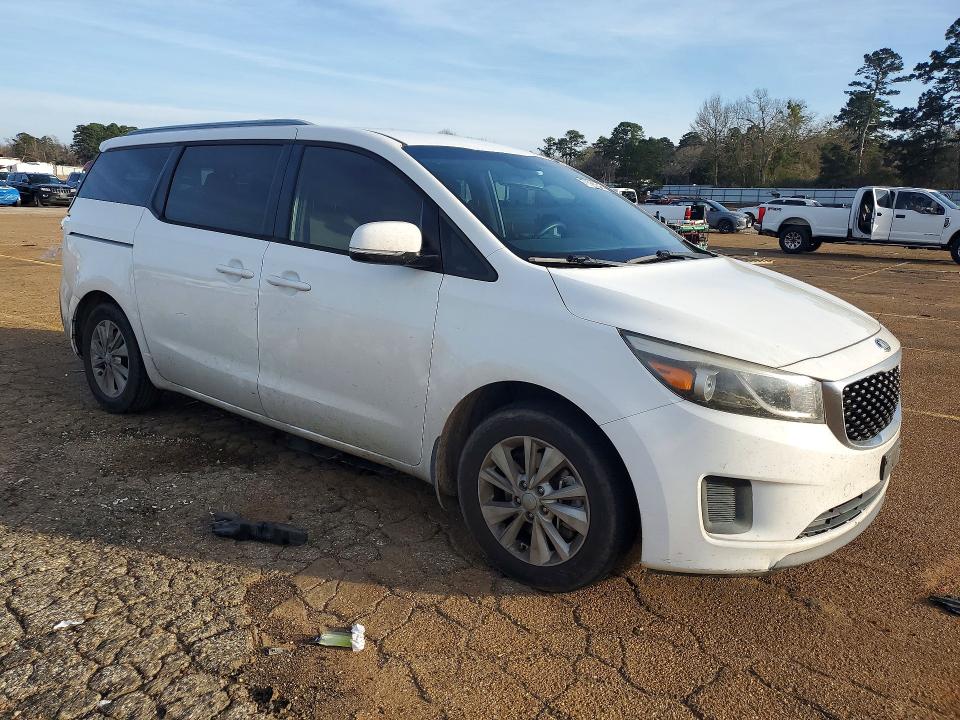 Photo 4 from auction – 2015 KIA SEDONA with VIN KNDMB5C19F6013431