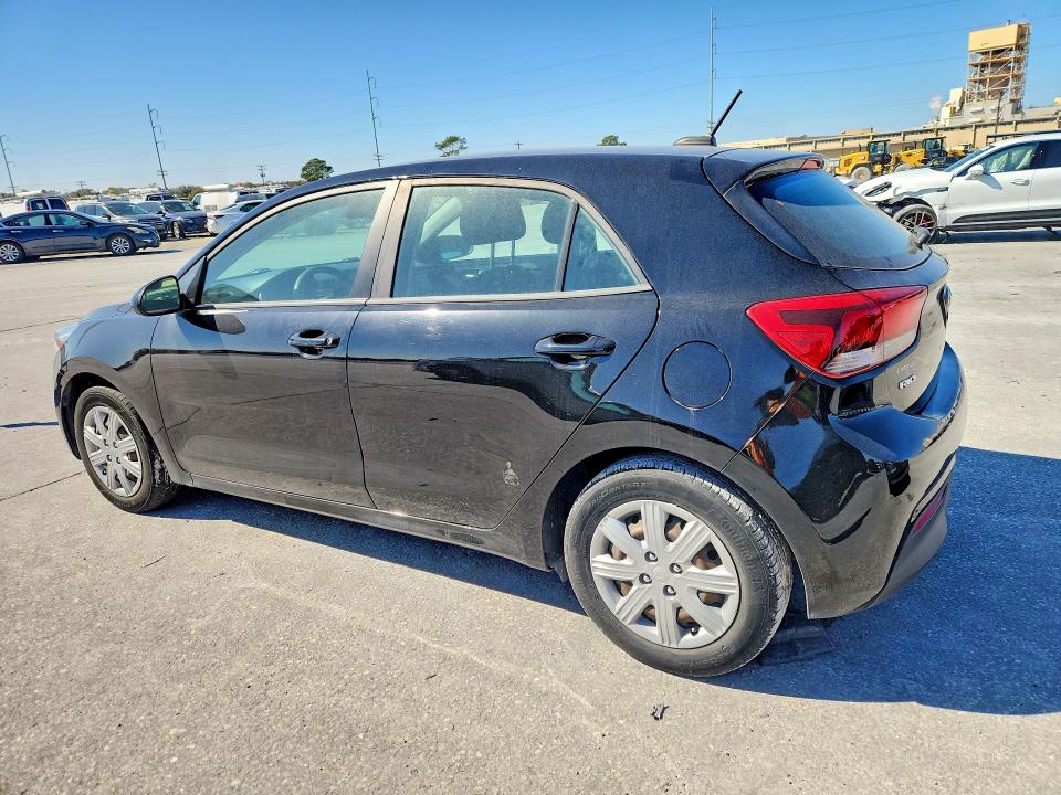 Photo 2 from auction – 2021 KIA RIO with VIN 3KPA25AD6ME415592