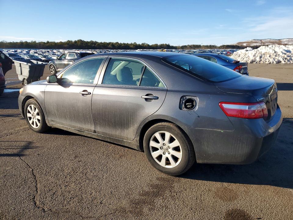 Photo 2 from auction – 2009 TOYOTA CAMRY with VIN 4T1BE46K99U887089