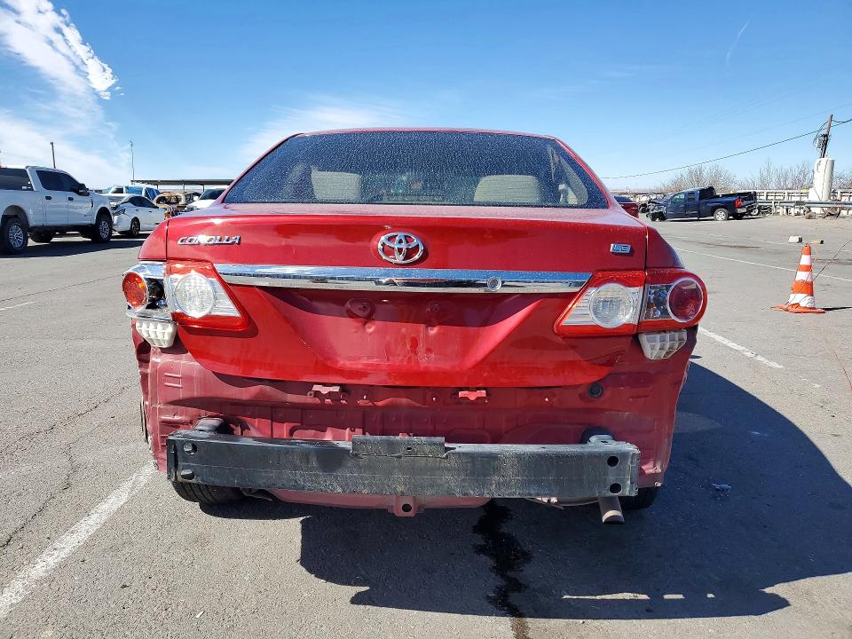 Photo 6 from auction – 2013 TOYOTA COROLLA with VIN 5YFBU4EE8DP192501